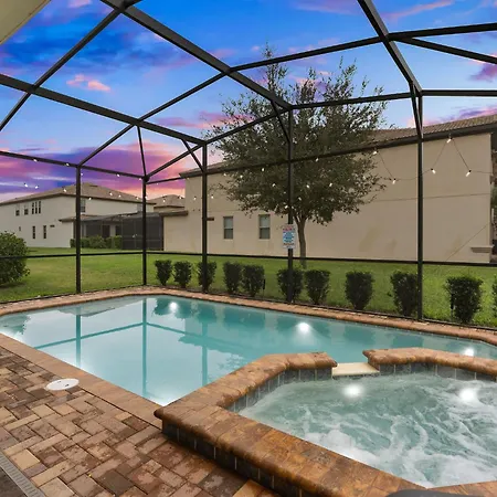 Family Fun Retreat Near Disney With Game Room & Themed Bedrooms